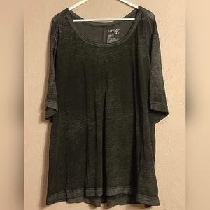 Cute gray sheer plus size Terra Sky top with 3/4 sleeves